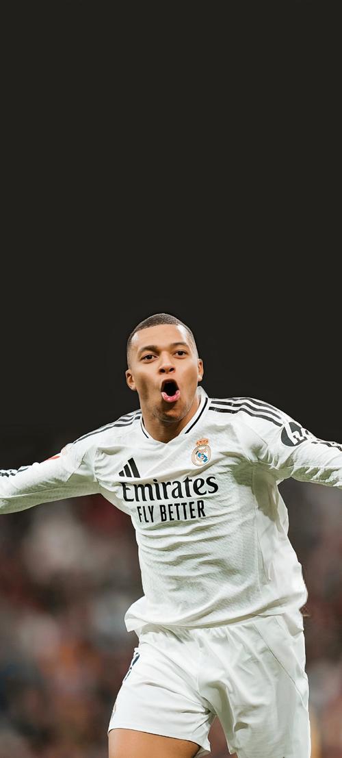 比朔夫：祝贺卡尔完成德青队首秀，他每次拿球观众都惊叹不已