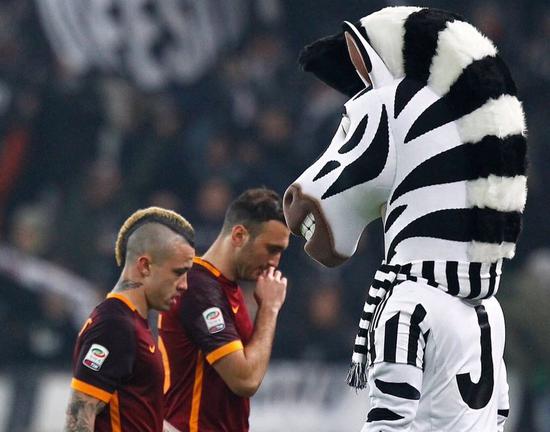 孔蒂：因为伤病我们的中场已经空了，希望坏运气能离我们远去