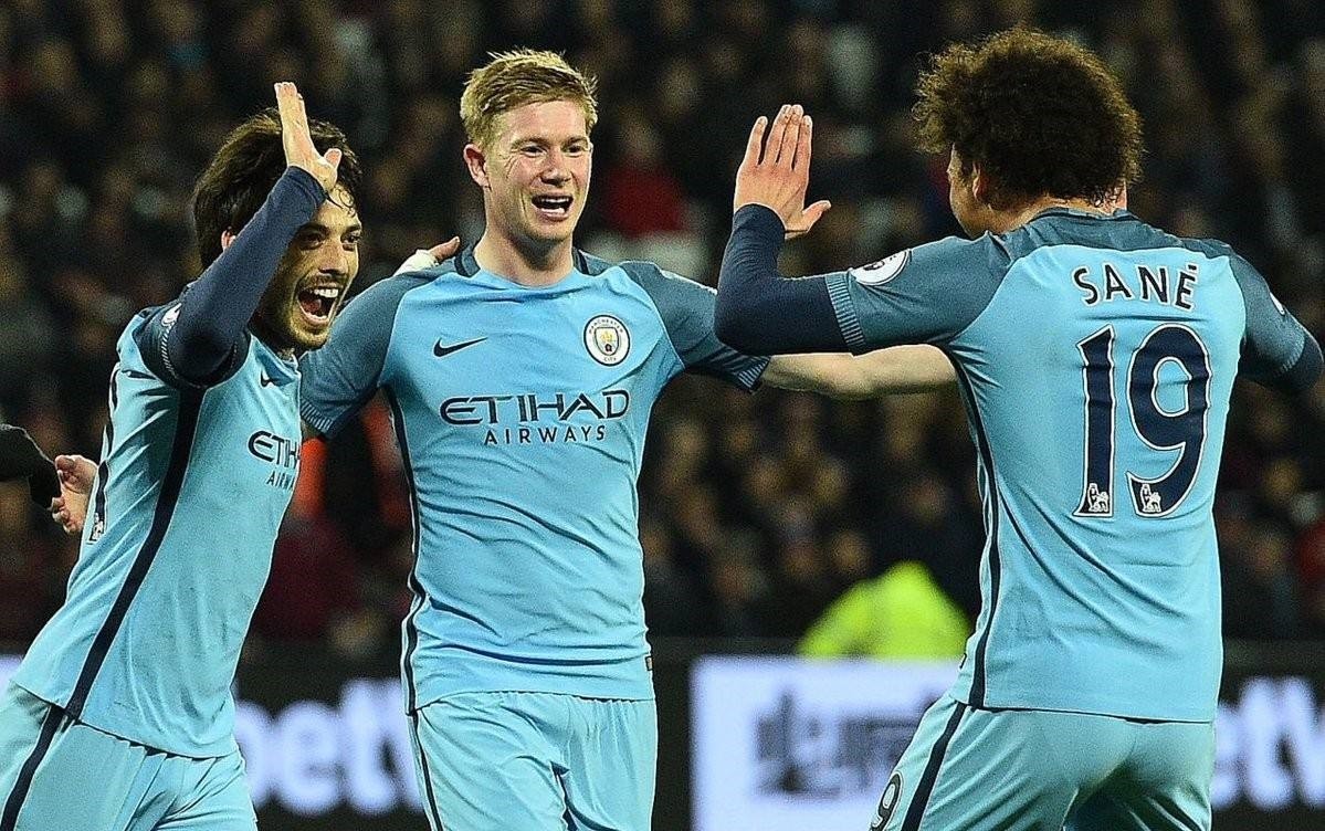 普里查德和沃尔什第二节得分均上双，上半场合砍28分9板6助