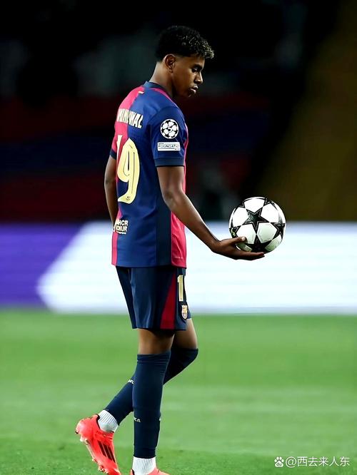 约罗：差点赢得点球？我想展现盘带，踢球就是为了这个