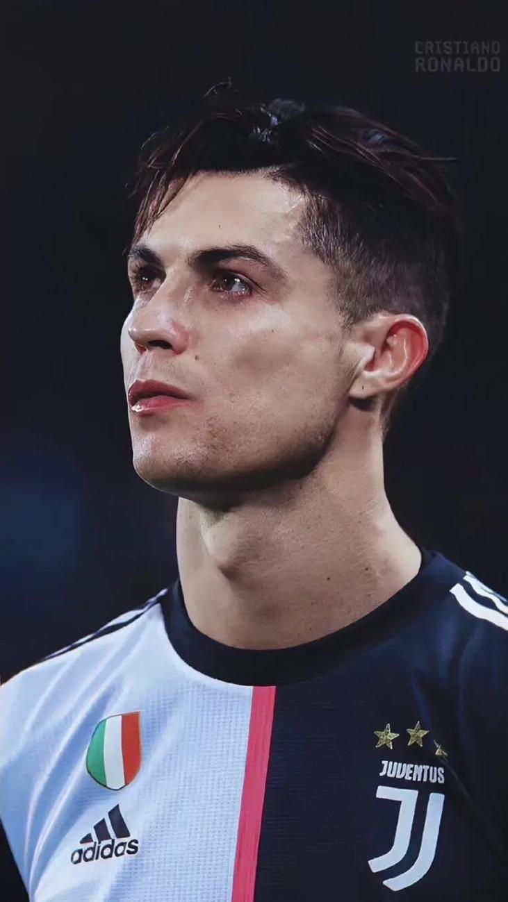 王钰栋：未来有机会还是希望能出去看看，留洋哪儿都想去