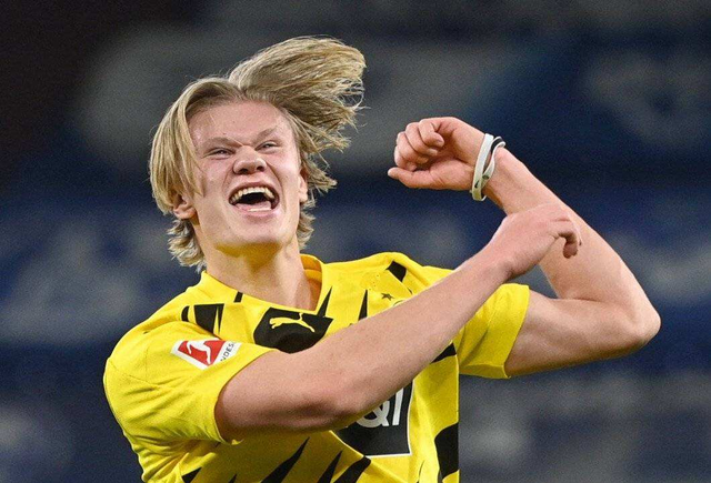 利兹联3-1胜切尔西，利物浦1-1战平桑德兰。