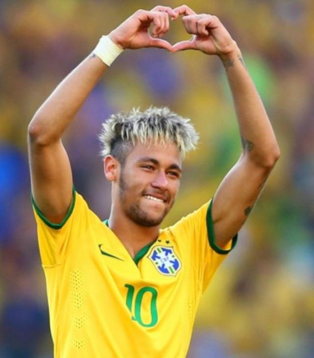 罗体：萨里向洛蒂托要求在一月引进一名高水平中场球员