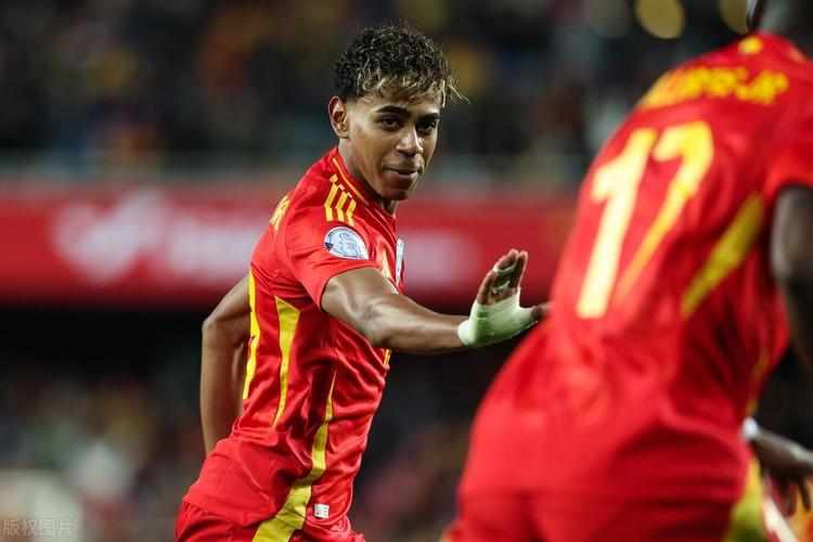 国外黄牛也猖狂，迈阿密国际东决门票被炒到破2300美元