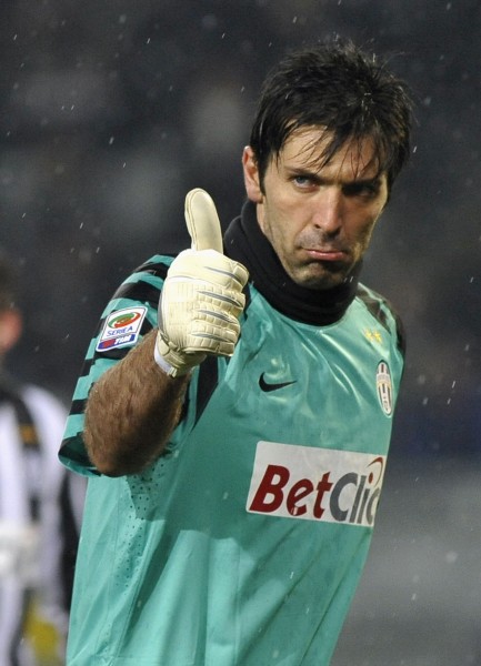 足球英超名帅不满密集赛程：太夸张